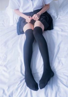 美国肥胖老太AV片在线_超清免费在线播放